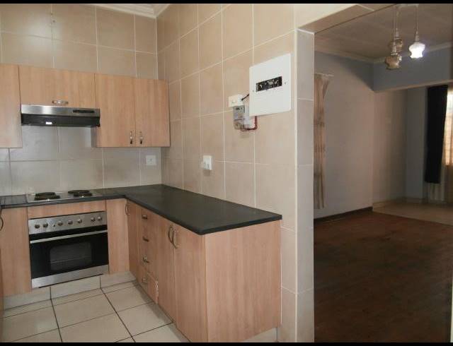 2 BEDROOM HOUSE FOR SALE IN GLENESK